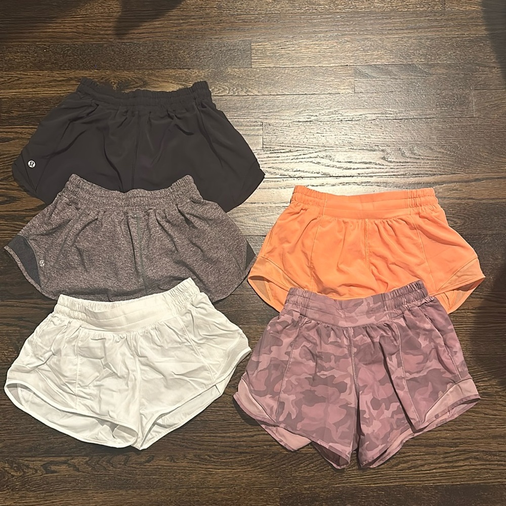 Bundle of Lulu Lemon Hotty Hot Lined Short 2.5